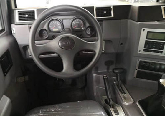 Off Road รถทหาร หน่วยลาดตระเวน หน่วยลาดตระเวน รถตำรวจ สองแถว 4x4 150HP