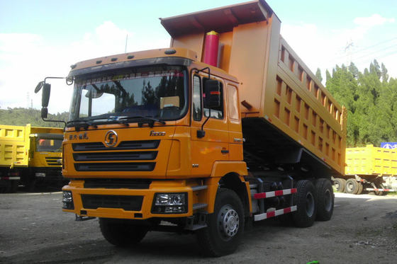 วิศวกรรมเหมืองแร่ 40Ton Heavy Dump Truck F3000 Shacman 6x4 Diesel Power 10MT เกรดสูงสุด 30%