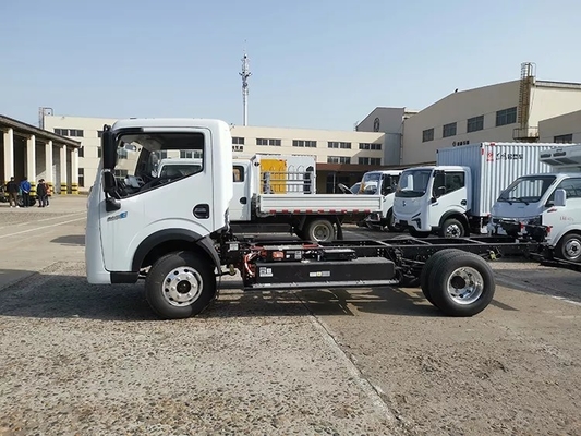 Dongfeng รถบรรทุกไฟฟ้าพลังงานใหม่ 350 กม. NEDC แชสซีรถบรรทุกรถยนต์ไฟฟ้า