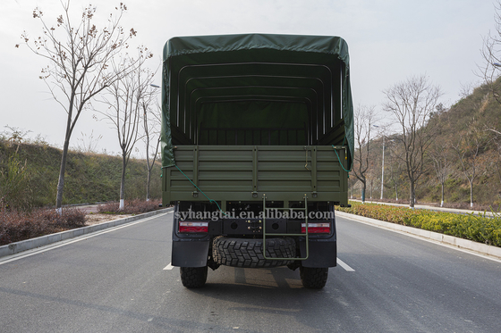 ผู้ให้บริการบุคลากร 4x4 Off Road Truck 4x4 AWD Drive Front 6 Cylinder Engine 190hp