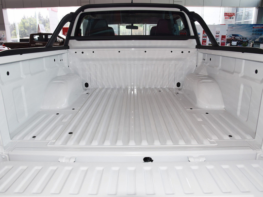 Pure Electric Pickup SUV ยานพาหนะ 120KW มอเตอร์ไฟฟ้าความจุแบตเตอรี่ 67.09kwh
