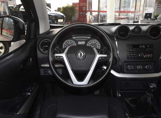 ขับเคลื่อนสองล้อ SUV 4 ประตู รถกระบะ 5 ที่นั่ง 1.8 ลิตร เบนซิน เทอร์โบ ความเร็วสูงสุด 160km/h