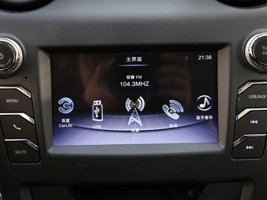 เครื่องยนต์เทอร์โบ RWD 4 ประตู SUV รถกระบะ DONGFENG สำหรับครอบครัวตั้งแคมป์