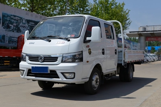 4.5T รถบรรทุกสินค้าเบา 4x2 เครื่องยนต์ดีเซลรถบรรทุกขนาดเล็กสองแถว 5 ที่นั่ง