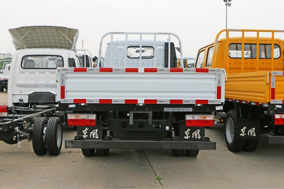 JE493 ZD30 Engine Light Cargo Truck คอลัมน์แผ่น Euro 6 Emission