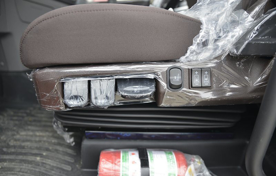 DONGFENG 600hp รถบรรทุกรถแทรกเตอร์ดีเซลมาตรฐาน ESC ABS LDWS FCWS