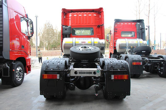 LNG 6x4 Heavy Duty Tractor Truck 470hp Traction Mass 39.5 Ton Logistics Transport