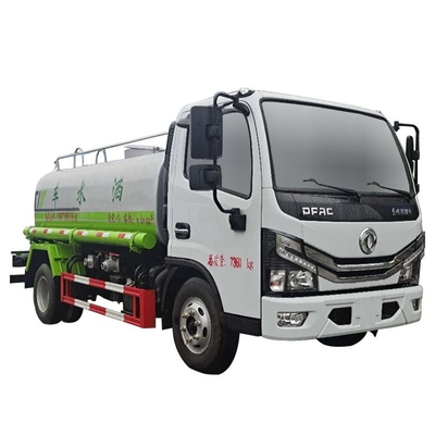 5 ลูกบาศก์เมตรรถรดน้ำถนน 4x2 6M แถวเดียวกำลังโหลด