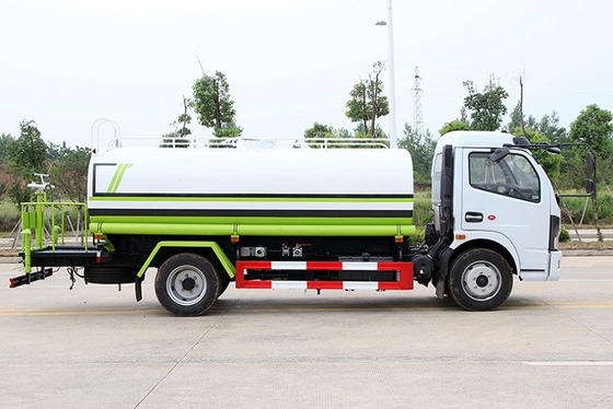 9 Cbm Sprinkling Light Water Cart Truck 4x2 Wheel ดีเซลขับเคลื่อนพวงมาลัยซ้าย