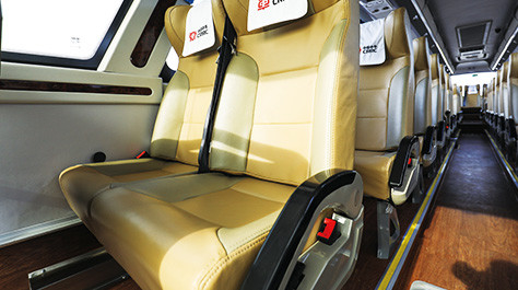 375 HP 49 Seater Luxury Coach Travel Custom Color Euro 5 6 เกียร์ธรรมดา