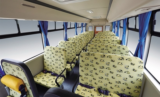 นักเรียน 130hp Yellow School Bus การขนส่ง 7m 24 - 41 ที่นั่งเครื่องยนต์ดีเซล