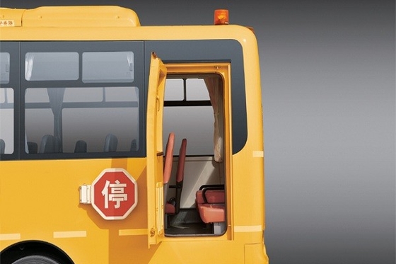 7.9m รถรับส่งนักเรียน 24 - 45 ที่นั่ง 140hp เครื่องยนต์ดีเซลรถโรงเรียนสีเหลือง