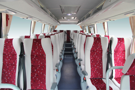 รถบัสไฟฟ้าพวงมาลัยซ้าย 200 - 250KM ระยะทาง EV 34 Seater Tourist Bus