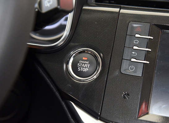 จีน VGV 4 ประตู SUV 1.5T เบนซิน 6MT 7 ที่นั่งความเร็วสูงสุด 175km/h