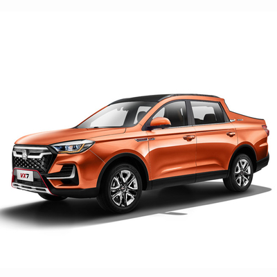 ครัวเรือน 4 ประตู SUV รถกระบะ 8AT 224HP เบนซินไฟฟ้าเบาะหนัง LED ไฟหน้า