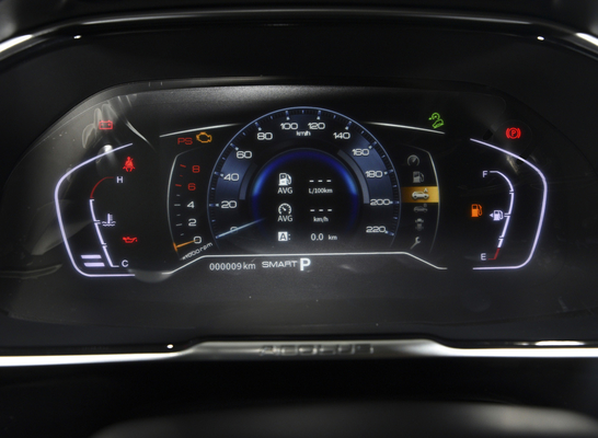 เบนซิน 4 ประตู SUV Pickup 190HP Keyless Start System 7AT 1.5T Power 5 Seats