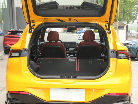 DONGFENG แก๊สเบนซินเพาเวอร์เอสยูวีรถยนต์ระบบกันสะเทือนอิสระ 197HP